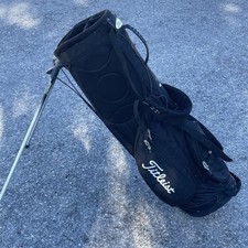 TITLEIST STAND BAG 6-WAY GOLF BAG, BLACK / WHITE