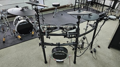 Roland 516 drums kit - v-drums,