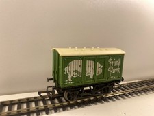Hornby R216 “Prime Pork” 12-Ton Closed Van – OO Gauge