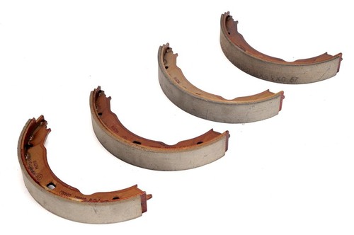 Parking brake shoes set - , rear