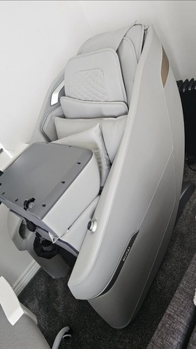Rotai massage chair with - massage, heat