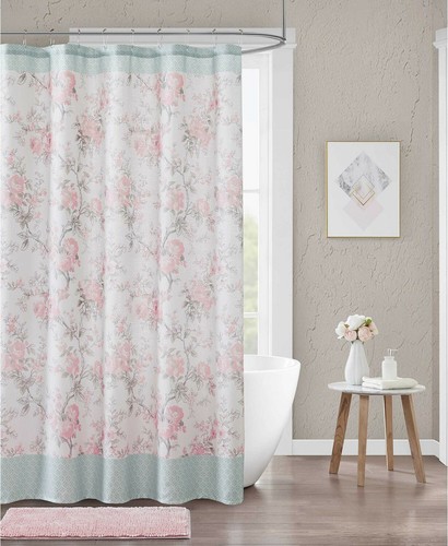 Urban habitat freda - freda, shower