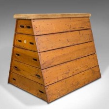 Large vintage box - large,