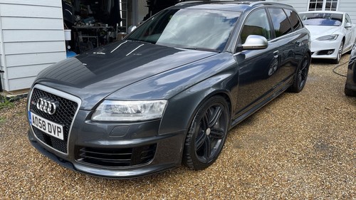 Audi rs6 avant tfsi v10 - 5.0,