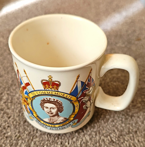 Queen elizabeth silver - elizabeth,