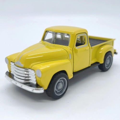 Vintage pickup truck - 1:43,