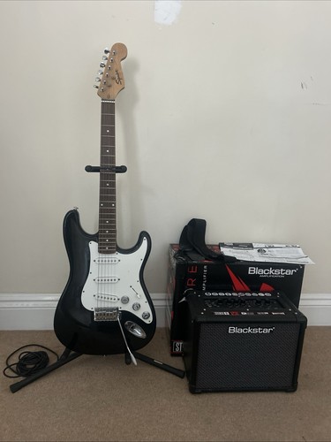 Squier fender stratocaster - squier,