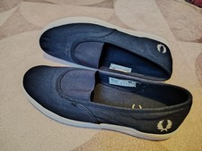 FRED PERRY SLIP ON CANVAS PLIMSOLS SHOES NAVY AND WHITE SIZE UK 6 EU 39