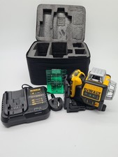 DeWalt Green 3 Sides Self