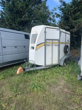 Bateson Ascot  horse trailer