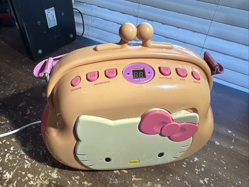 Sanrio hello kitty - sanrio,