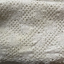 Vintage Nottingham Leavers Lace Ivory Flowers