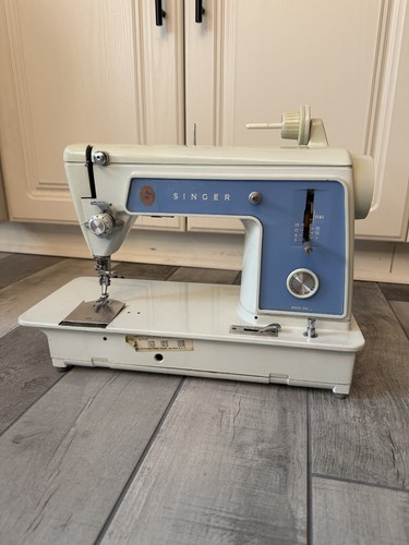Singer 604 sewing - 604, used