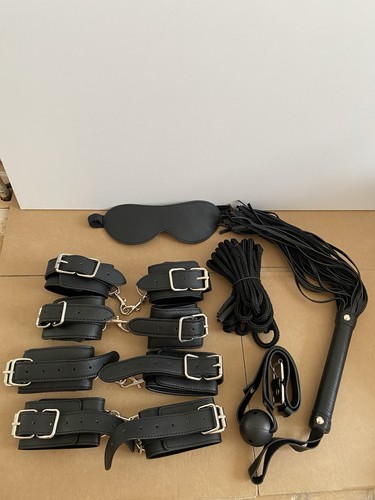 Ann summers bondage kit - summers,