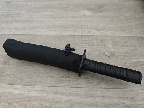 Small black samurai umbrella - small,