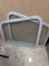NON-OPENING BOAT OR CARAVAN WINDOWS