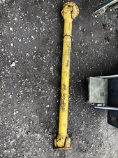 Volvo 6 Wheeled Dump Truck. Middle Axle to Brake Propshaft.