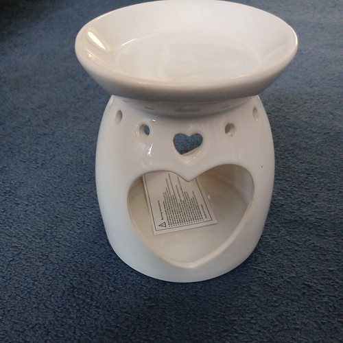 White ceramic oil - oil, burner