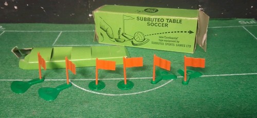 Subbuteo corner half - half, way