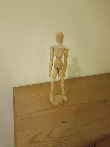Wooden mannequin poseable - wooden,