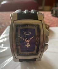 Oakley infinite hero watch -