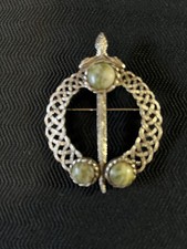 Large Scottish Penannular