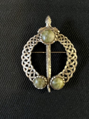 Large scottish penannular - scottish,