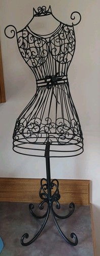 Black metal wire - black, dress