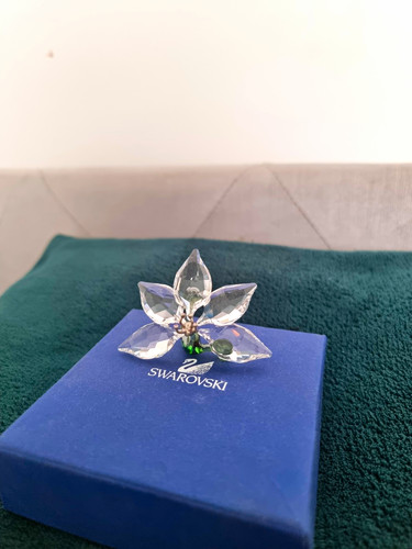 Swarovski crystal flower - crystal,