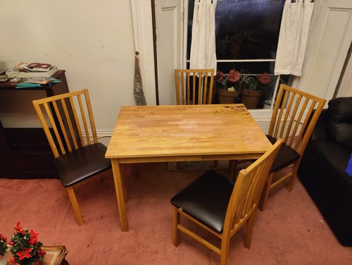 Table and chairs - table, 4