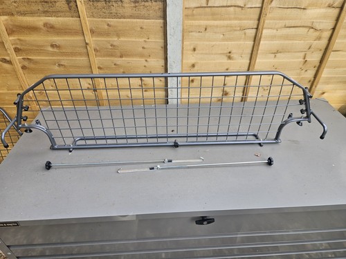 Travall dog guard divider - travall,