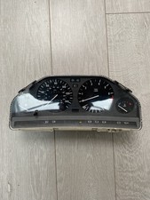 BMW E30 instrument cluster