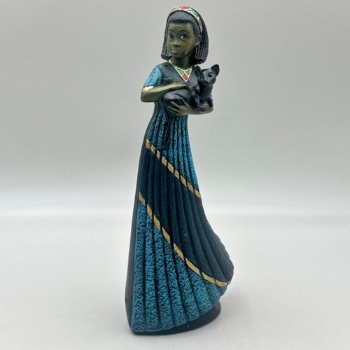 Mahogany princess figurine - mahogany,