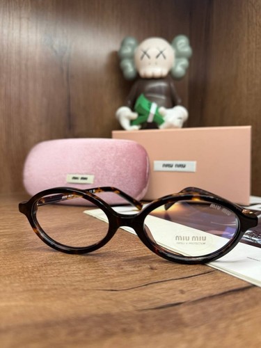 Miu round - miu,
