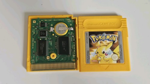 Authentic pokémon yellow - pokémon,