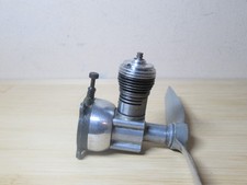 Vintage Cox Glow model Aero Engine