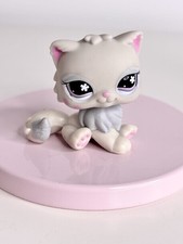 609 Persian Cat Littlest Pet