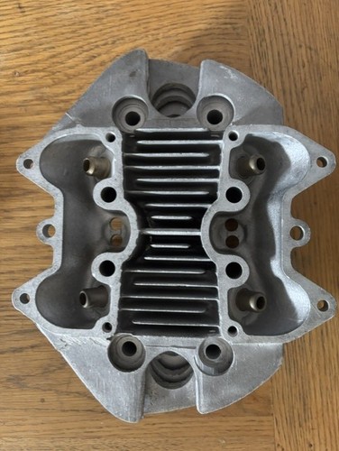 Triumph 500 t100 cylinder head - t100,