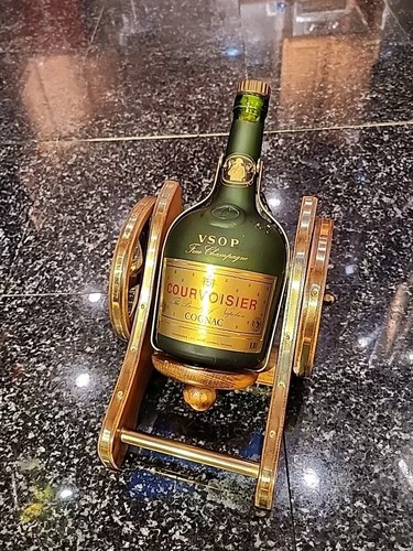 Courvoisier cannon cognac - cannon, fine