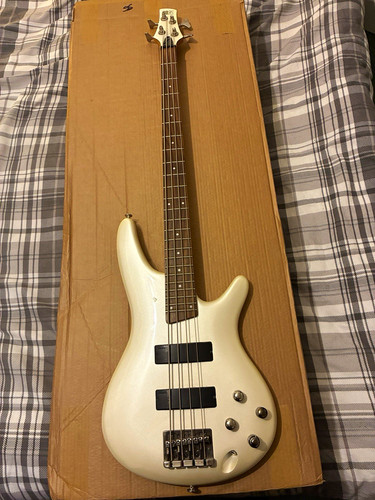 Ibanez sr300 active bass - sr300,