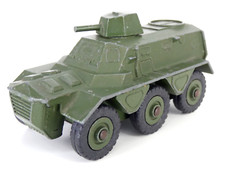 Dinky Armoured Personnel Carrier 676 Meccano Toy Tank Vintage Alvis Saracen