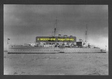 RP00834 - Royal Navy Warship -