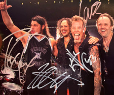 METALLICA Band Signed (James