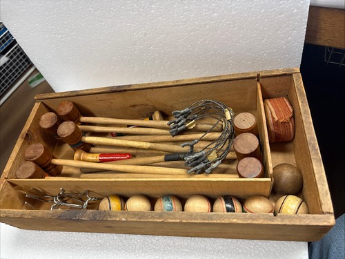 Vintage 1920s table croquet - table,