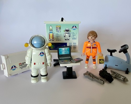 Playmobil space astronaut - astronaut, in