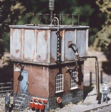 Ratio 506 Square Water Tower &