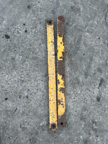 Vintage tractor stabiliser - vintage,