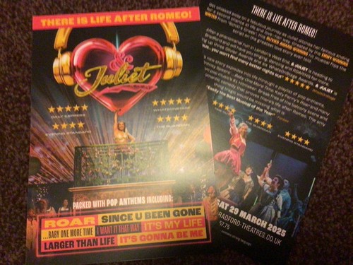 Juliet theatre flyers x 2 - x,