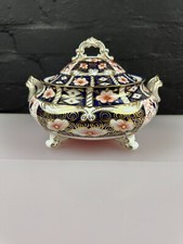 Royal Crown Derby Traditional Imari 2451 Covered Vegetable Serving Dish Tureen