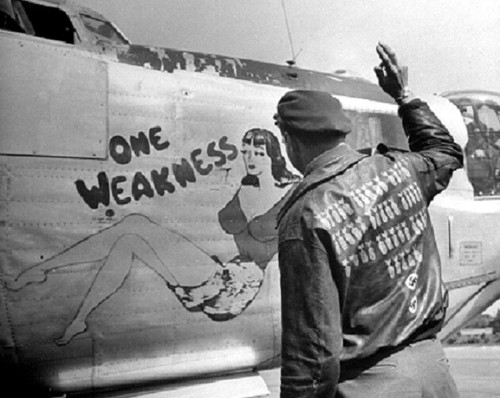 Pilot with his bomber - nose, art